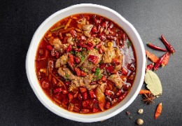 應(yīng)對生理期、熬夜和換季引發(fā)的痘痘，您需要這些護(hù)膚技巧